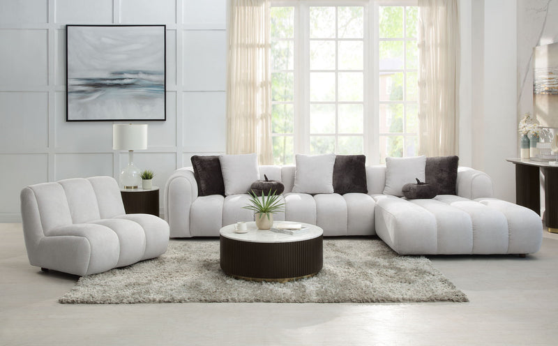 Manilla - Sectional Sofa With Chair - Ivory White