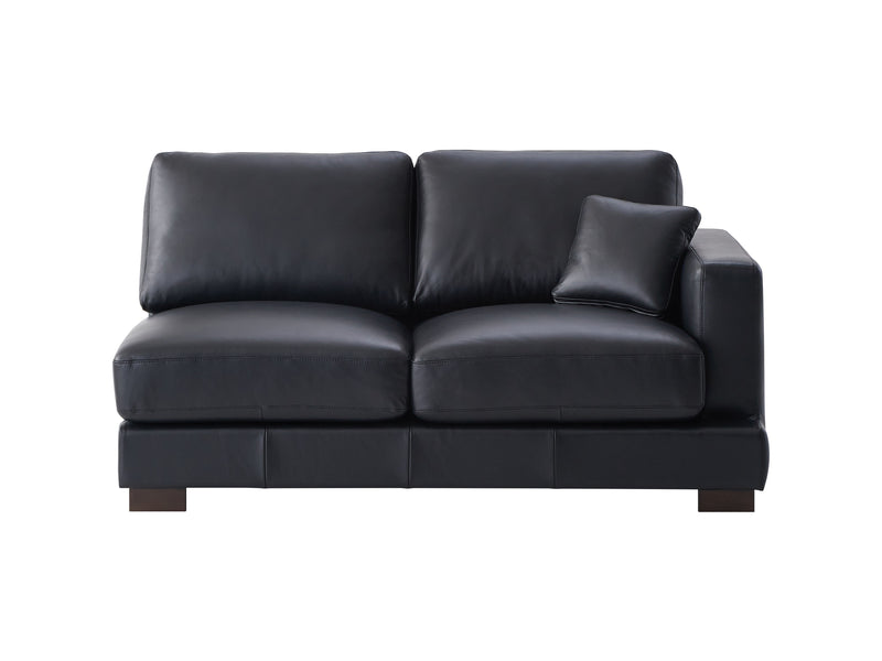 Geralyn - Leather Sectional Sofa With 2 Matching Color Toss Pillows - Black