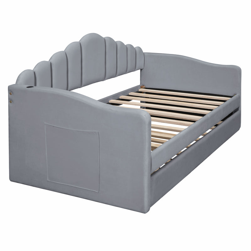 Twin size Upholstered Daybed with Trundle ,Velvet Sofabed with USB Charging Ports,No Box-spring Needed,Gray