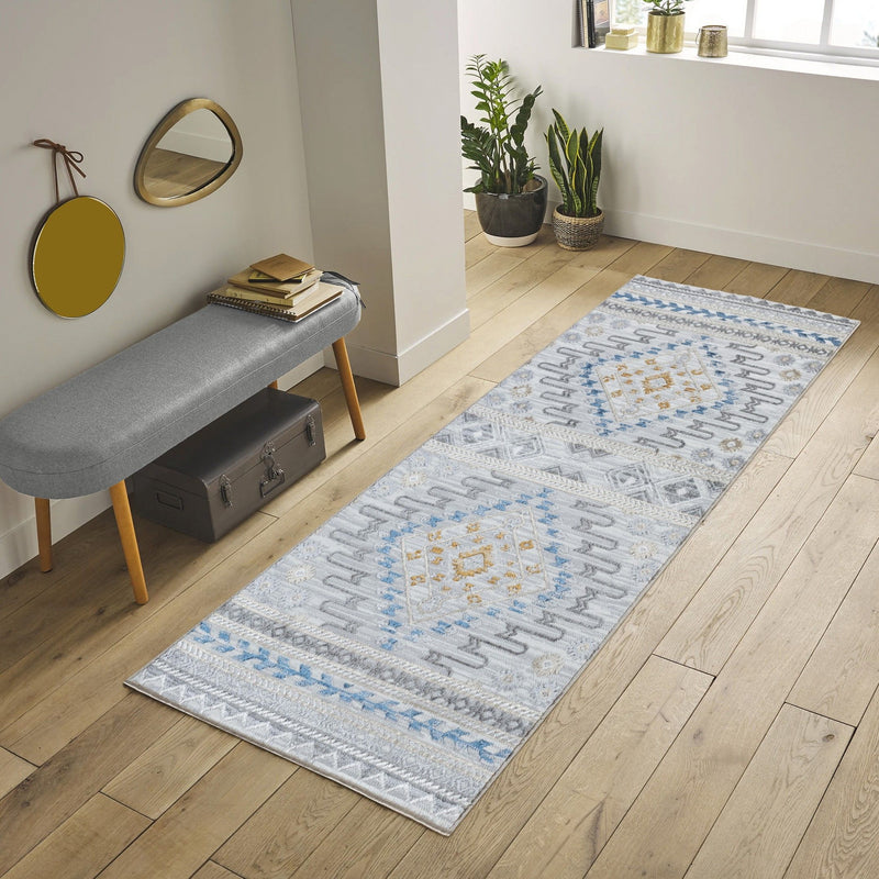 Legacy - 5'3" X 7' Polypropylene Area Rug - Multi / White