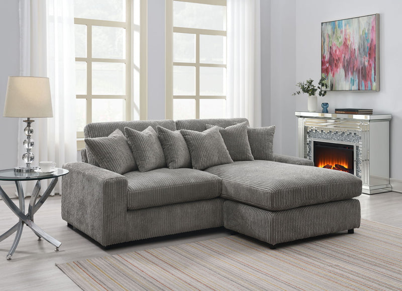 Tavia - Reversible Sectional Sofa With 6 Pillows - Gray