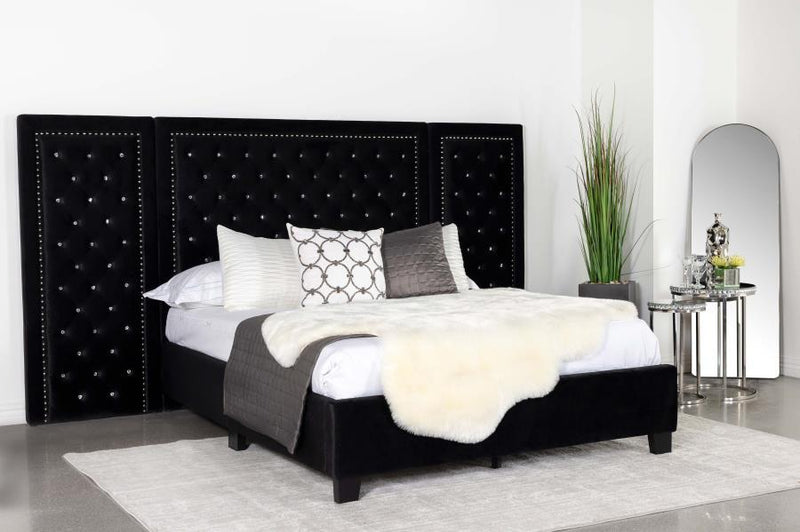 Hailey - Upholstered Panel Bed