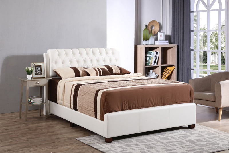 Marilla - Upholstered Bed