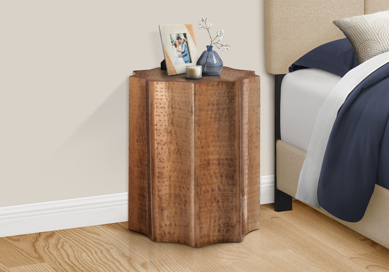 Drum Accent Side Table, Stylish Scalloped Design