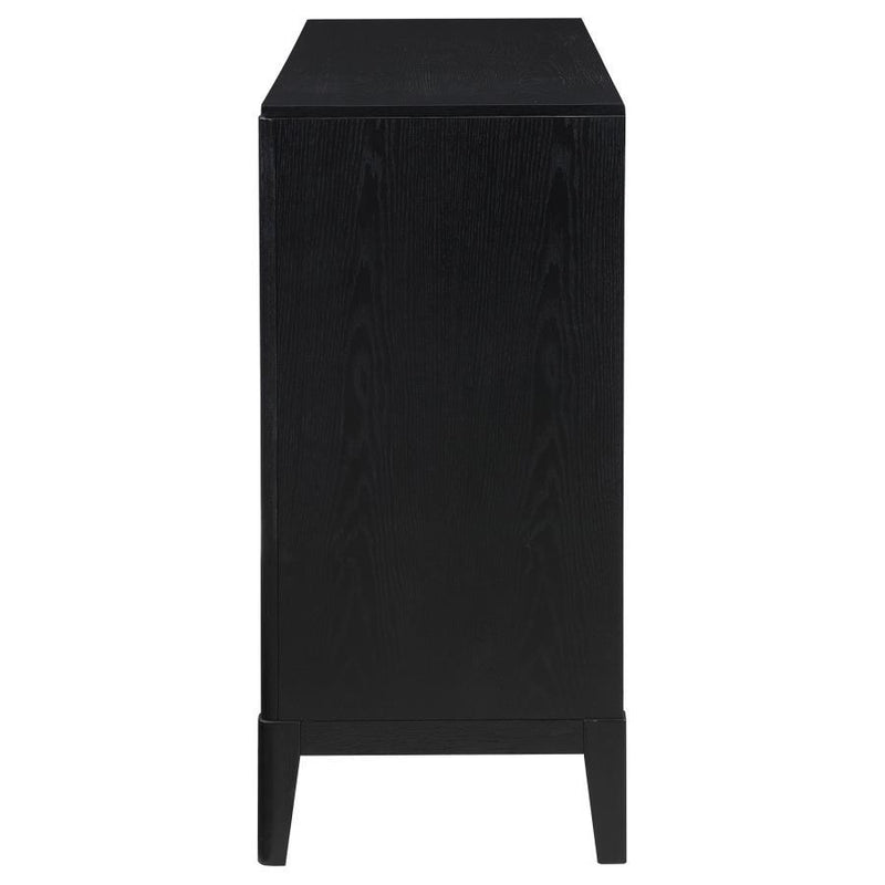 Brookmead - 8-Drawer Dresser - Black